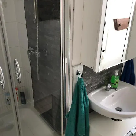 Zum Grunen Hirsch Inkl. Parkplatz - 5min. Zum Anger - #129604 Apartment Erfurt