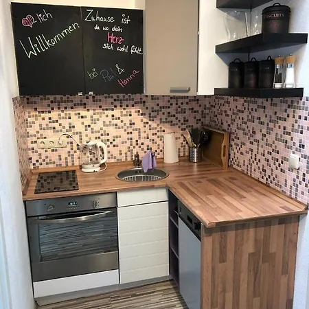 Apartment Zum Grunen Hirsch Inkl. Parkplatz - 5min. Zum Anger - #129604 Erfurt