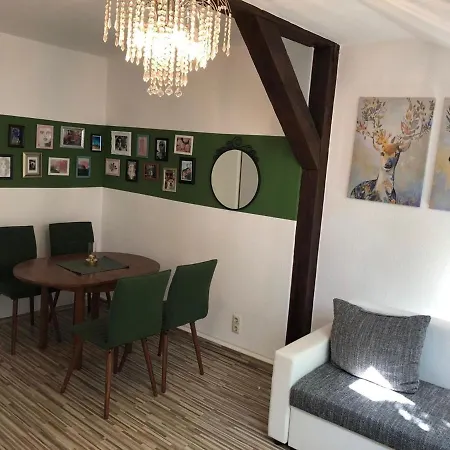 Apartment Zum Grunen Hirsch Inkl. Parkplatz - 5min. Zum Anger - #129604 *